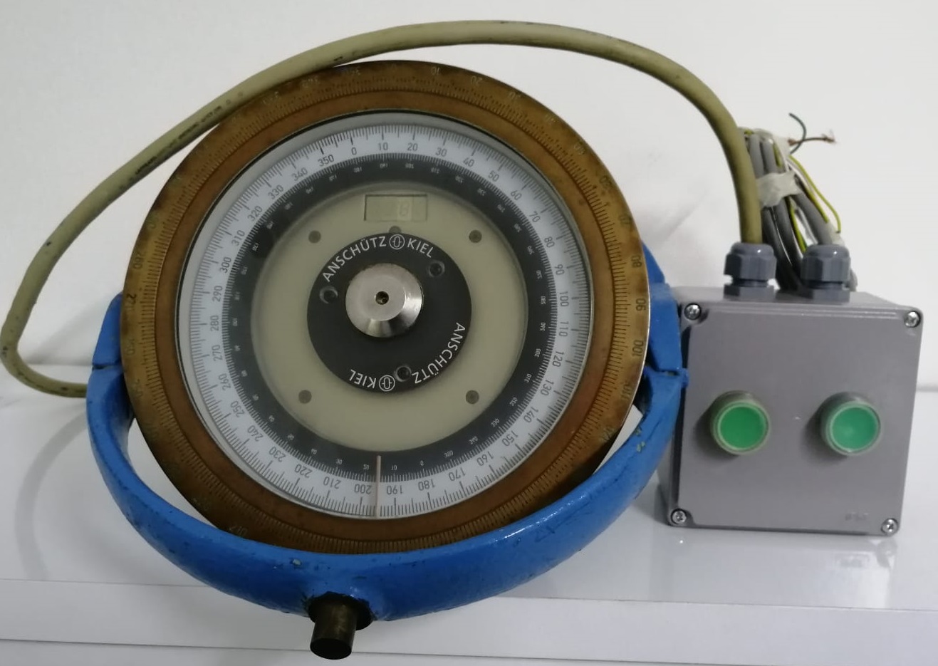 ANSCHUTZ KIEL BEARING REPEATER COMPASS 133-406 NG001